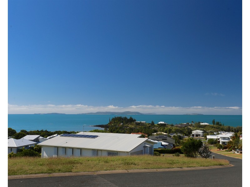 17 Paradise Way, Emu Park QLD 4710