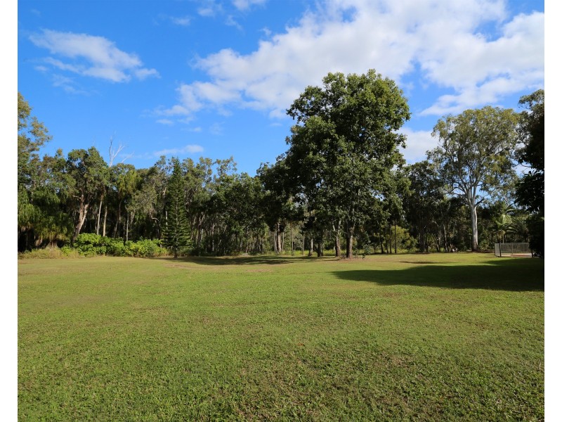 203 Stones Road, Yeppoon QLD 4703