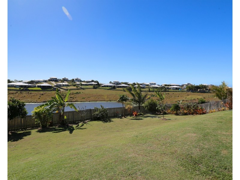 28 Falcon Crest, Zilzie QLD 4710