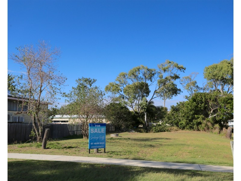 32 Roden Street, Keppel Sands QLD 4702