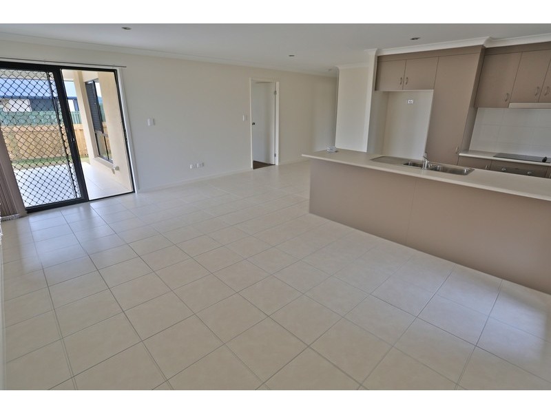 22 Timbers Beach Road, Zilzie QLD 4710
