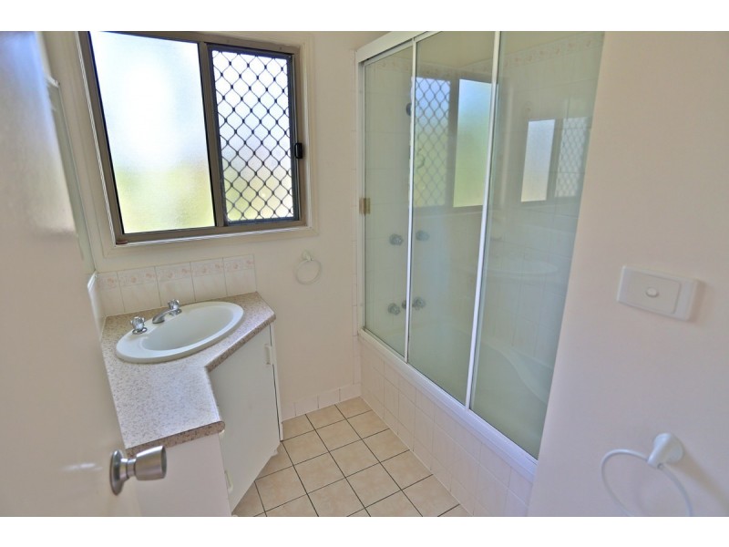 780 Scenic Highway, Kinka Beach QLD 4703