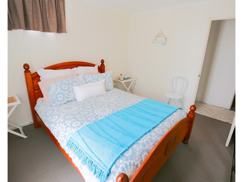 64 Bright Street, Emu Park QLD 4710