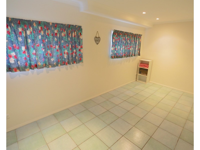 64 Bright Street, Emu Park QLD 4710