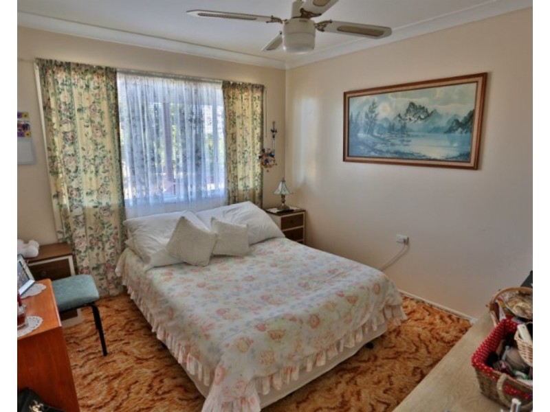 63 Lindsay Street, Zilzie QLD 4710