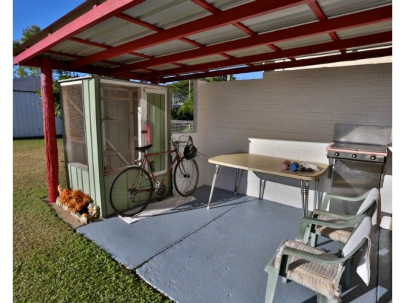 63 Lindsay Street, Zilzie QLD 4710