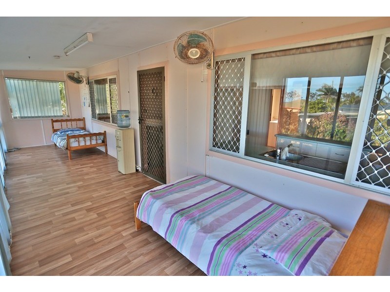 17 Arthur Street, Zilzie QLD 4710