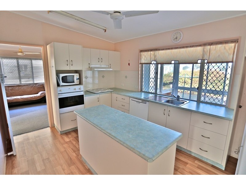 17 Arthur Street, Zilzie QLD 4710