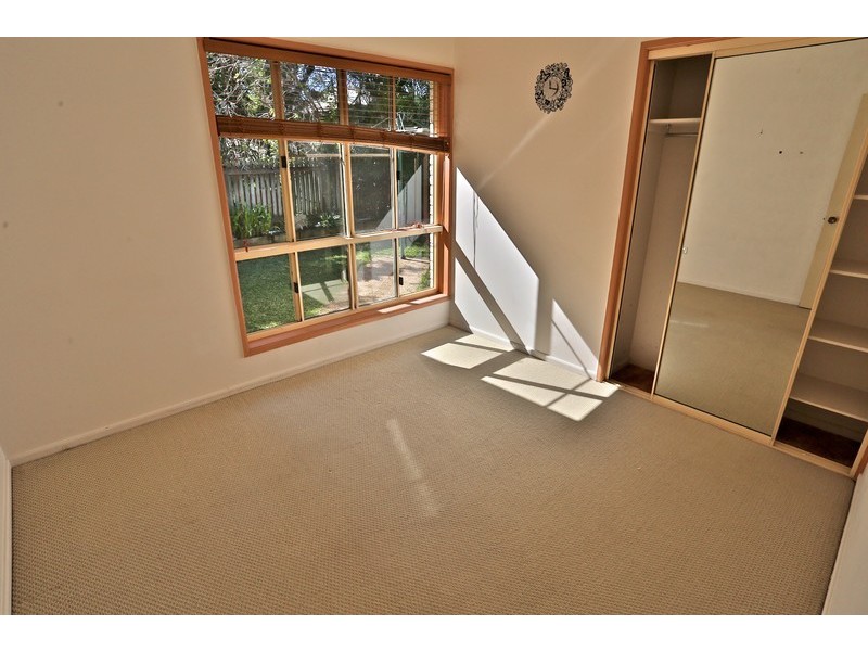 11 Brown Street, Emu Park QLD 4710