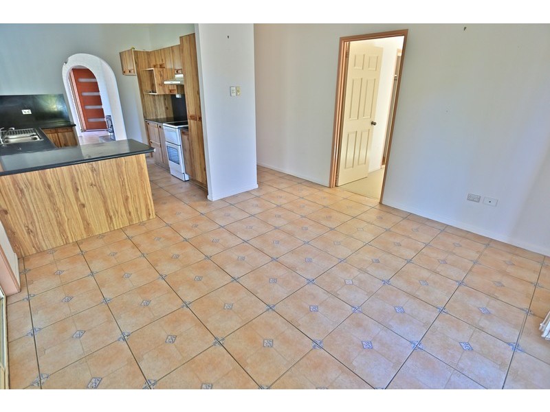 11 Brown Street, Emu Park QLD 4710