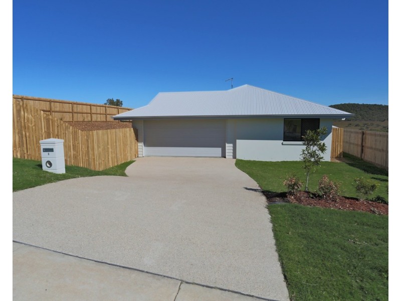 8 Barclay Avenue, Zilzie QLD 4710