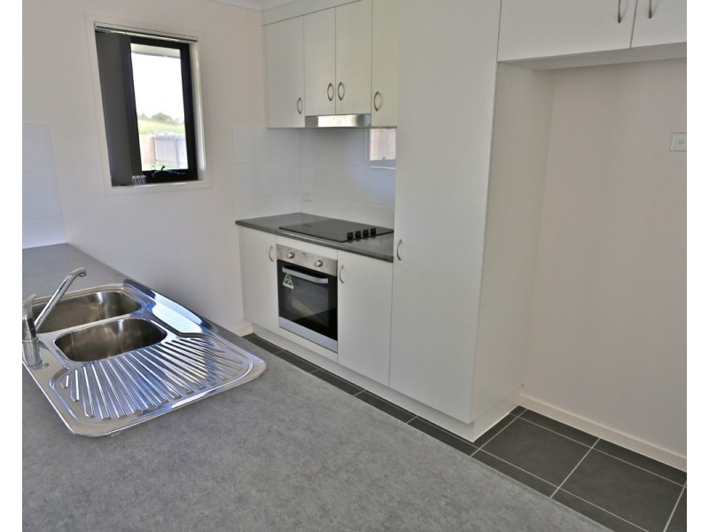 44 Eagle Heights, Zilzie QLD 4710