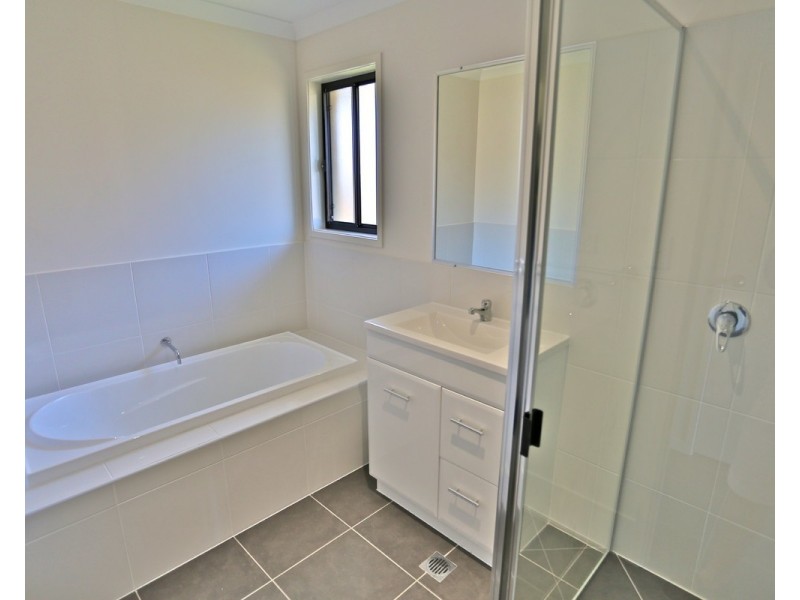 44 Eagle Heights, Zilzie QLD 4710