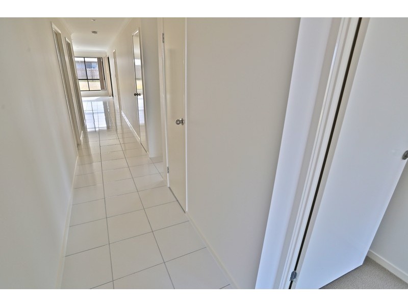 24 Timbers Beach Road, Zilzie QLD 4710
