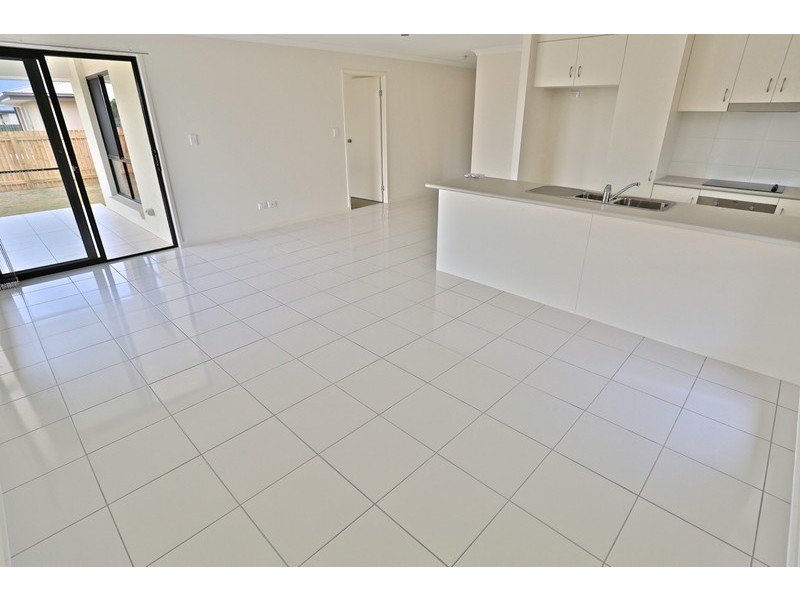 24 Timbers Beach Road, Zilzie QLD 4710