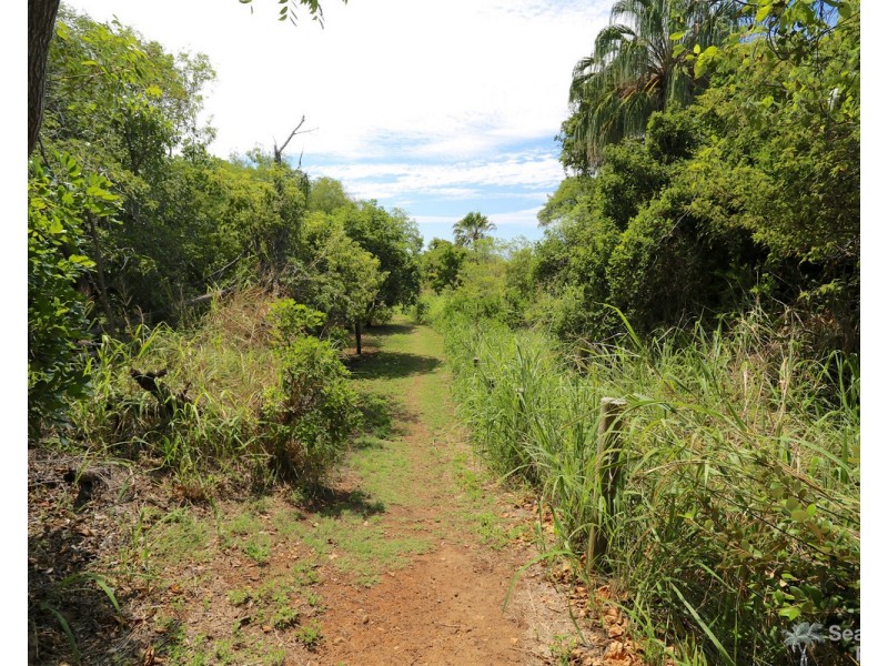 22 Paradise Way, Emu Park QLD 4710