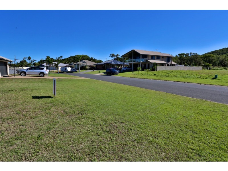 18 San Marino Way, Zilzie QLD 4710