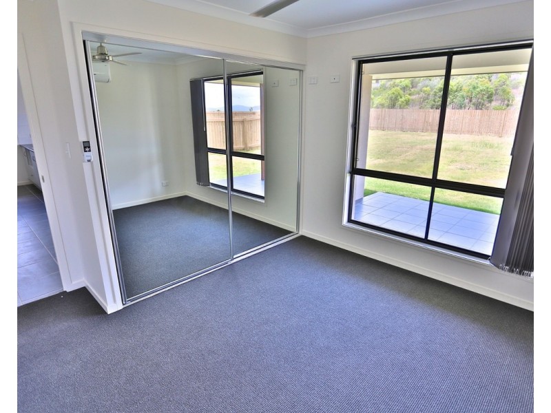 50 Eagle Heights, Zilzie QLD 4710