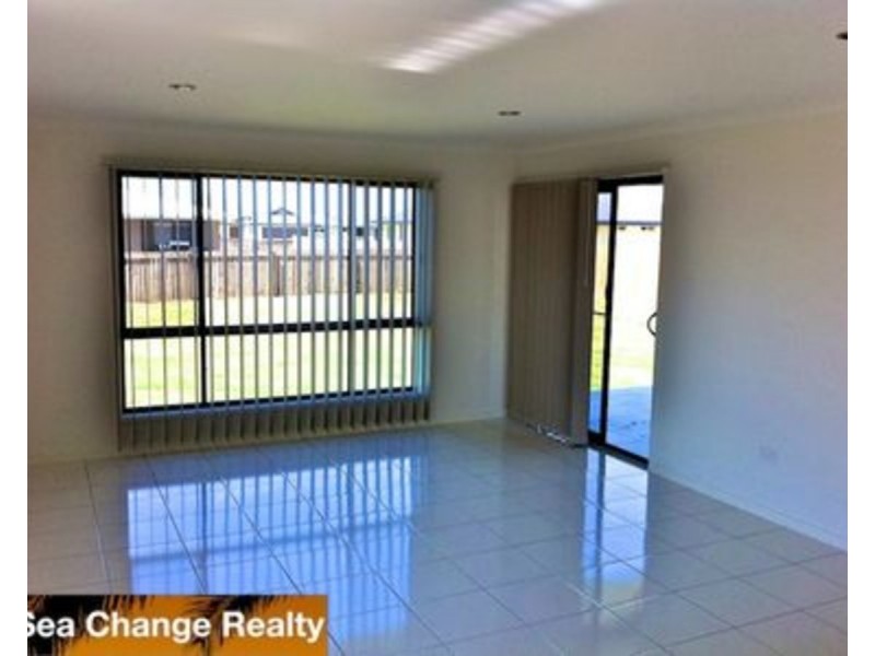 7 Eagle Heights, Zilzie QLD 4710