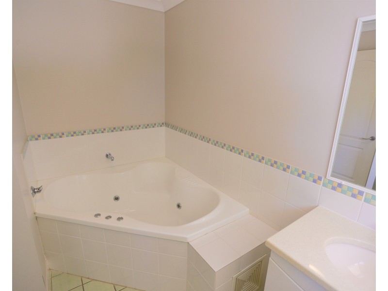 91 Fountain Street, Emu Park QLD 4710