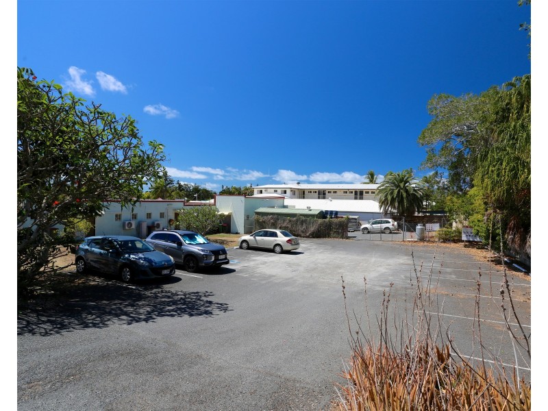 24 Hill Street, Emu Park QLD 4710