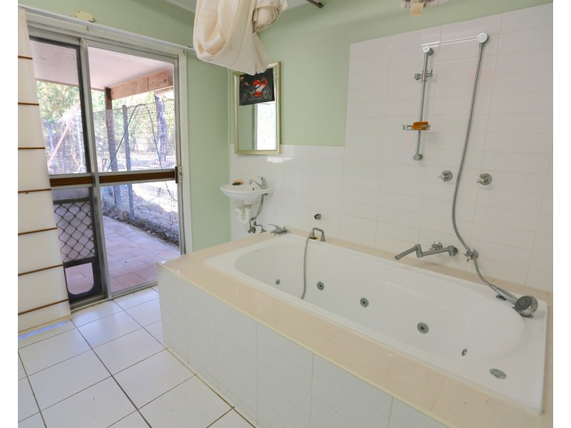 377 Tanby Post Office Road, Tanby QLD 4703