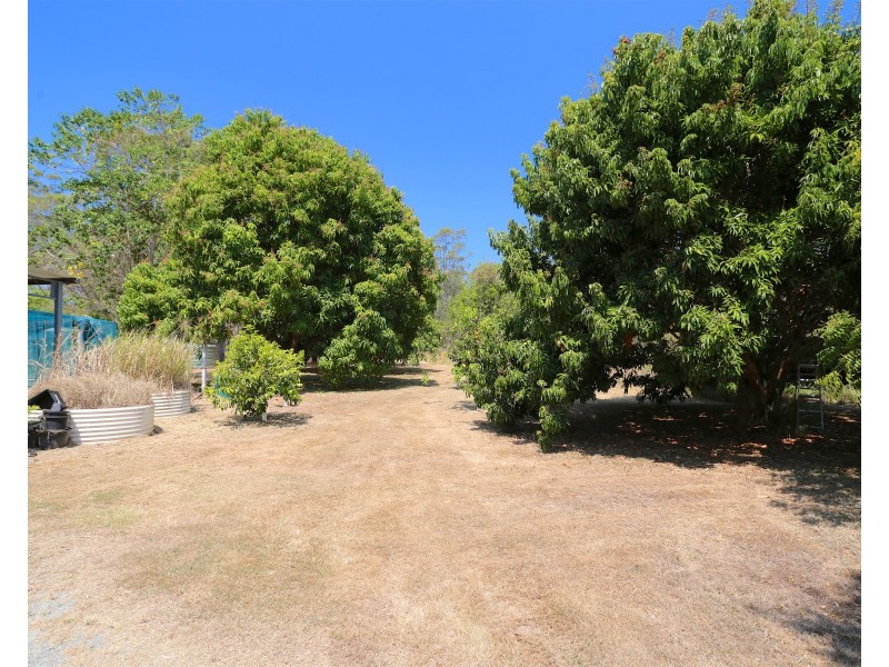 377 Tanby Post Office Road, Tanby QLD 4703