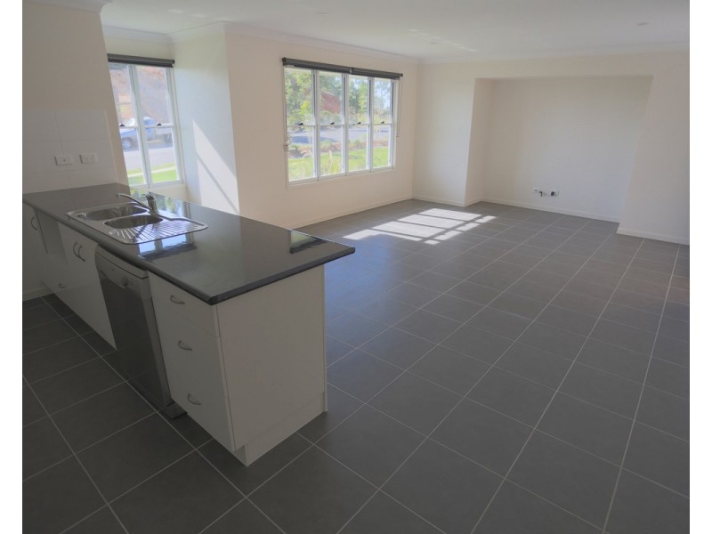 65 Cocoanut Point Drive, Zilzie QLD 4710