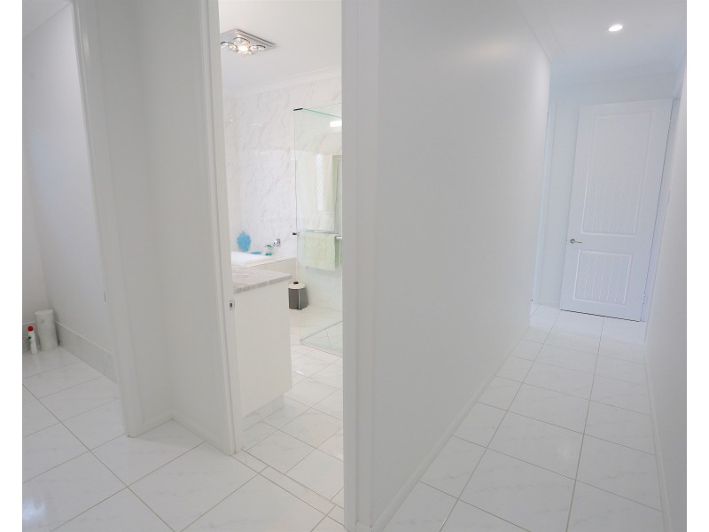 21 Fishermans Lane, Emu Park QLD 4710