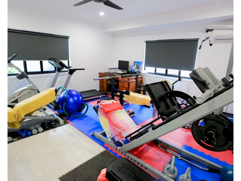 21 Fishermans Lane, Emu Park QLD 4710