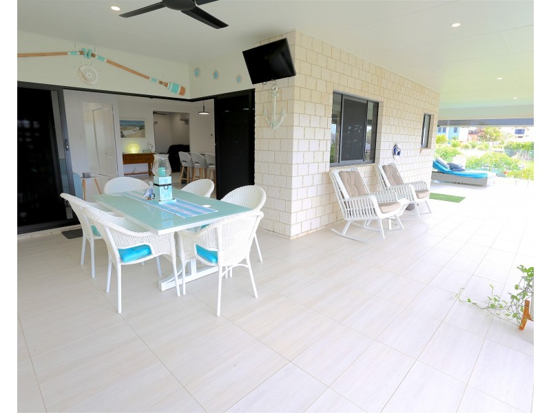 21 Fishermans Lane, Emu Park QLD 4710