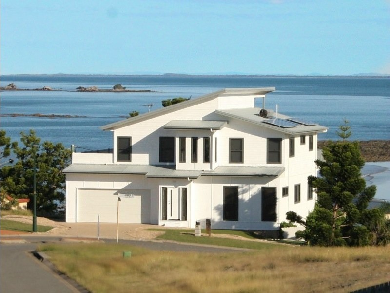 92 Larnach Street, Emu Park QLD 4710