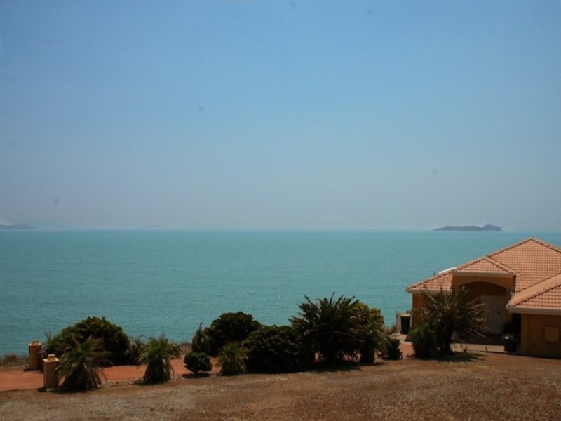 92 Larnach Street, Emu Park QLD 4710