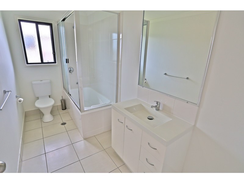 32 The Ridge Way, Zilzie QLD 4710