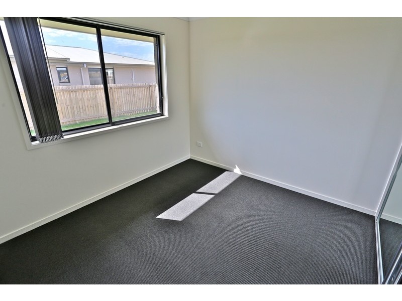 33 New Forest Road, Zilzie QLD 4710