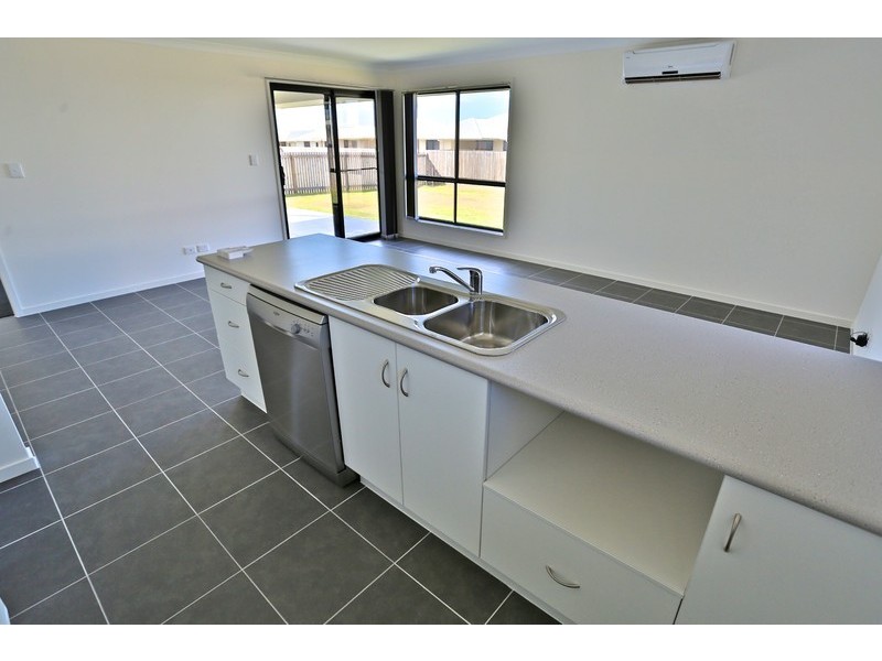 33 New Forest Road, Zilzie QLD 4710