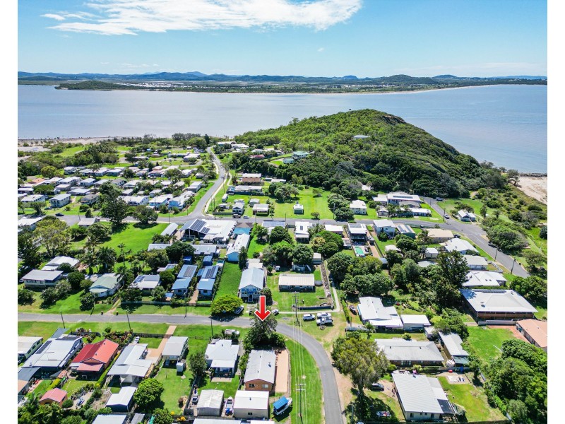 2 Dingwall Street, Keppel Sands QLD 4702