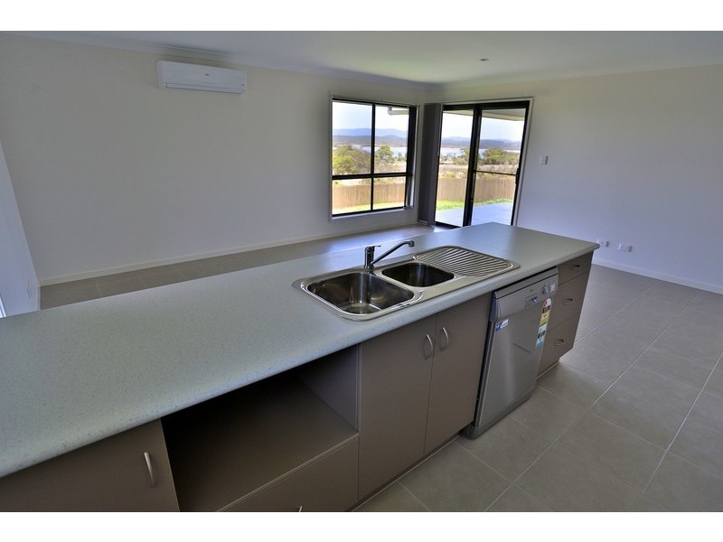 44 Falcon Crest, Zilzie QLD 4710