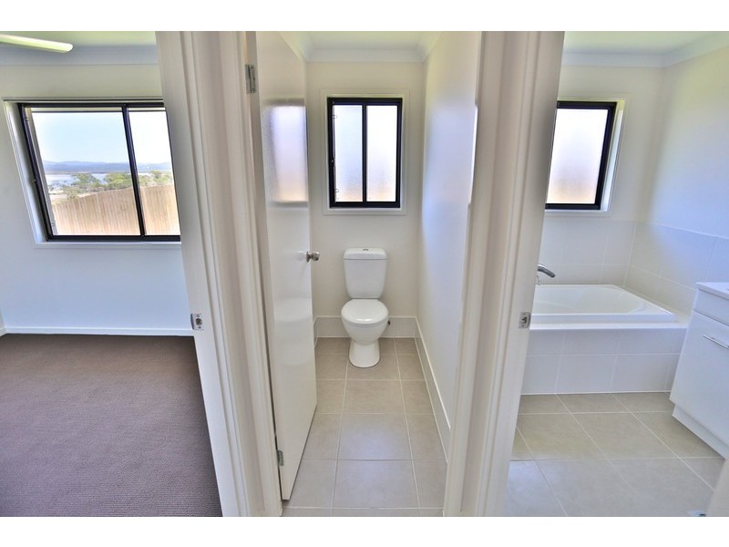 44 Falcon Crest, Zilzie QLD 4710