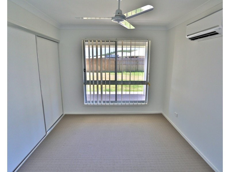 19 Beachside Circuit, Mulambin QLD 4703