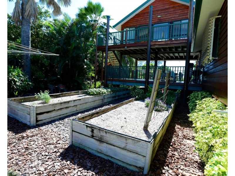 140 Schofield Parade, Keppel Sands QLD 4702