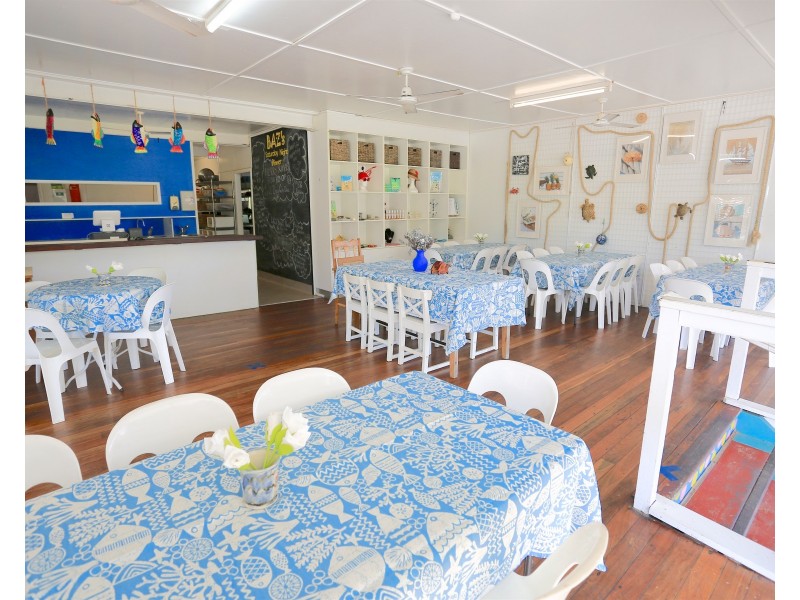 12 Roden Street, Keppel Sands QLD 4702