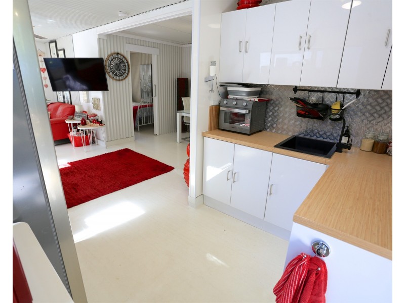 414/760 Scenic Highway, Kinka Beach QLD 4703