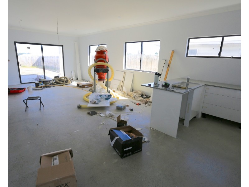 4 Valley Place, Hidden Valley QLD 4703