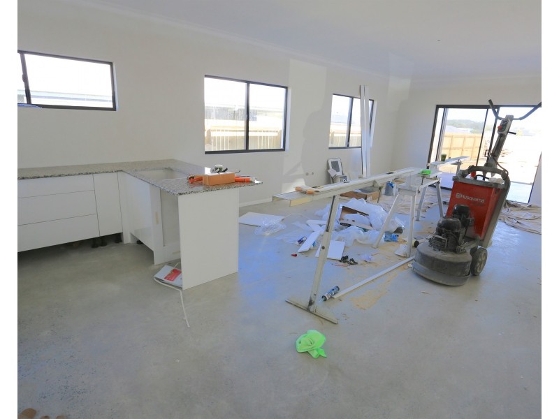 4 Valley Place, Hidden Valley QLD 4703