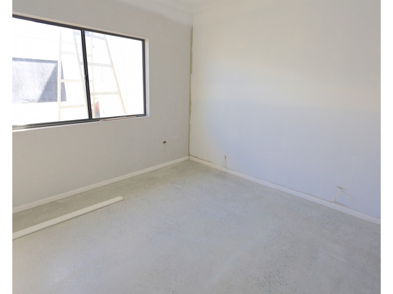 4 Valley Place, Hidden Valley QLD 4703