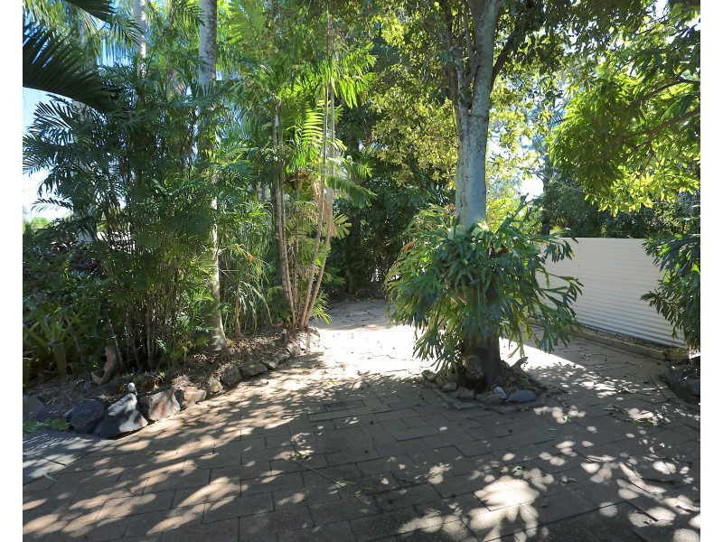 50-52 Hewitt Street, Emu Park QLD 4710