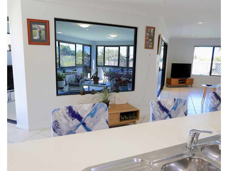 1 Timbers Beach Road, Zilzie QLD 4710