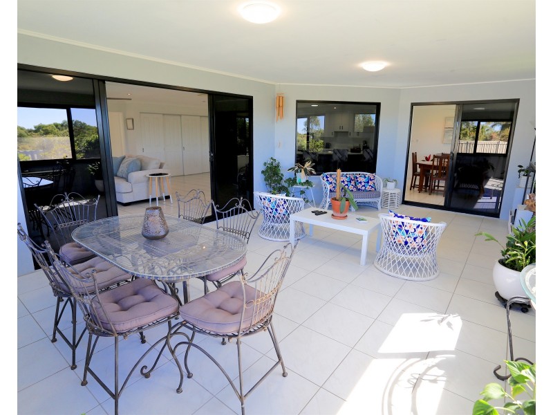 1 Timbers Beach Road, Zilzie QLD 4710