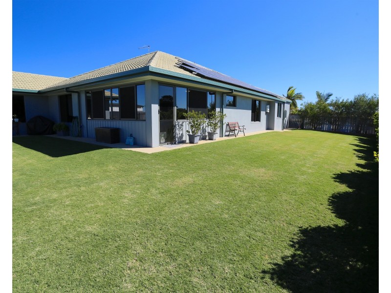 1 Timbers Beach Road, Zilzie QLD 4710